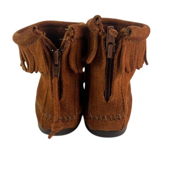 Minnetonka Moccasin Shoes Womens 4 Brown Fringe Back Zip Moc Ankle Suede Flats - Picture 2 of 12